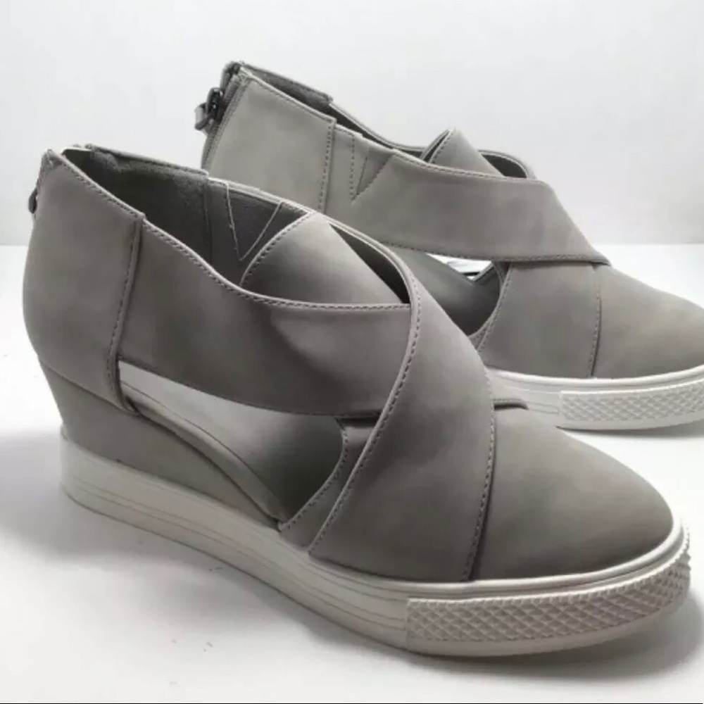 Women’s Criss-Cross Cut-Out Wedge Sneakers.